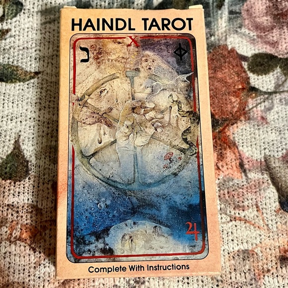 Haindl Tarot - Picture 1 of 3